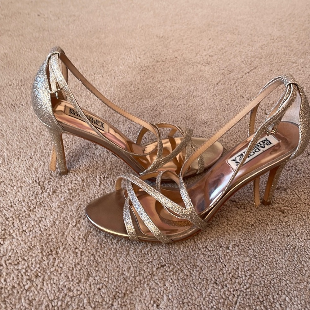 BADGLEY MISCHKA - Bronze glitter heels Size 6